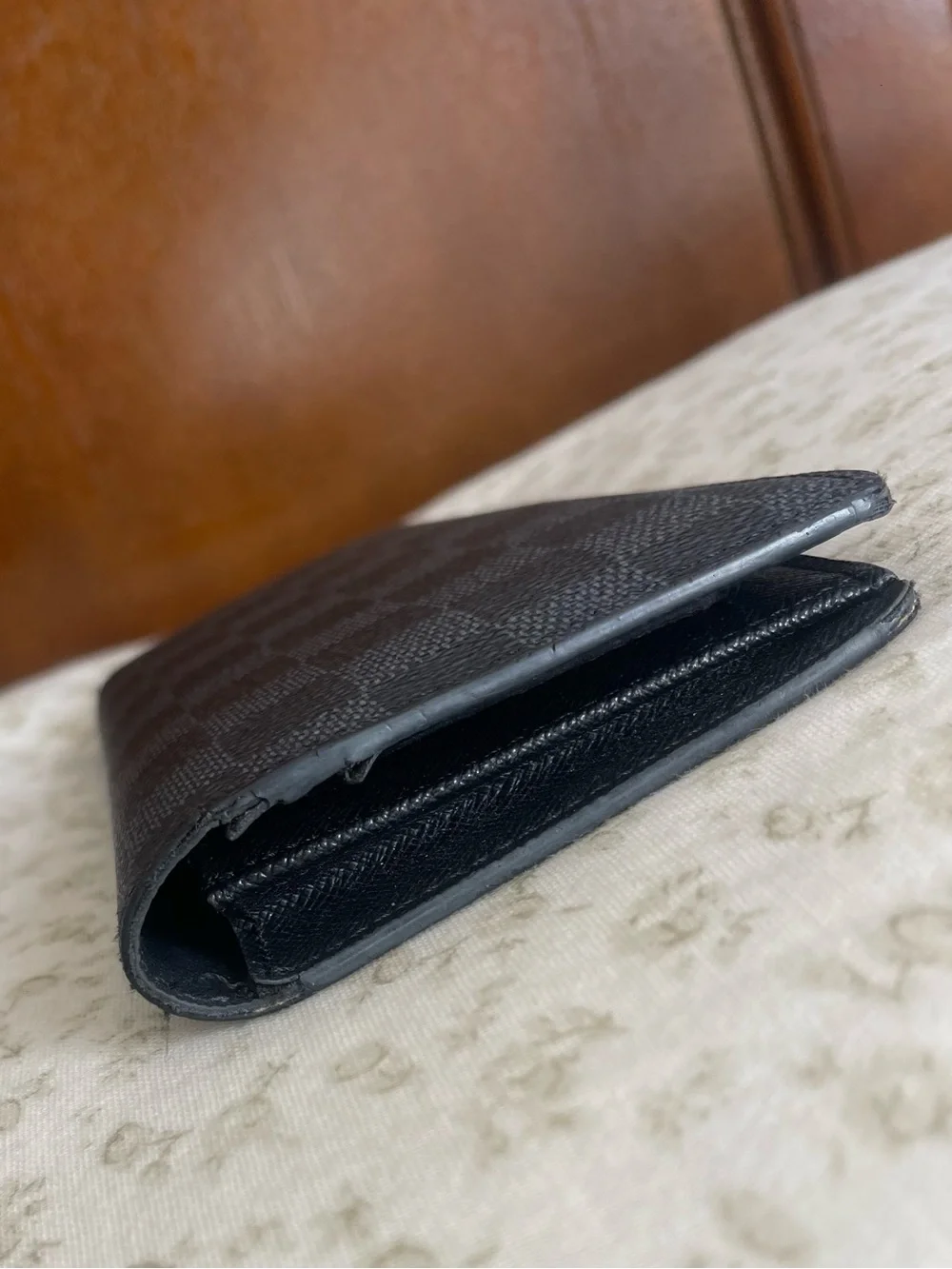 LOUIS VUITTON Damier Graphite Brazza Wallet
